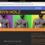 TarynHolz Sign